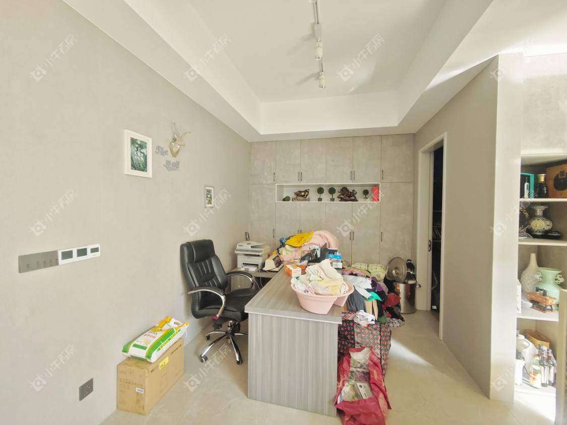 镇江丹凤国际在售二手房源室内图_小牛看房