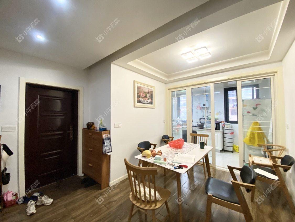 镇江锦尚名都在售二手房源室内图_小牛看房