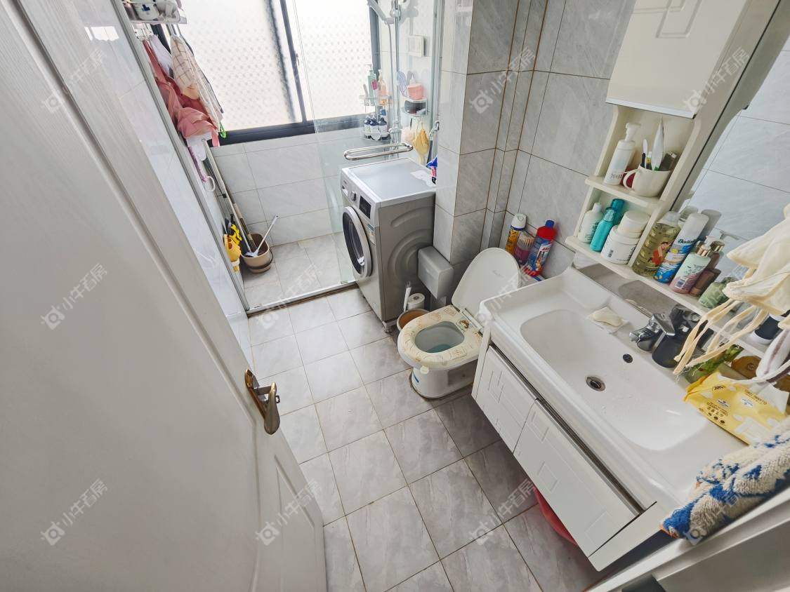 镇江台阳小区在售二手房源室内图_小牛看房