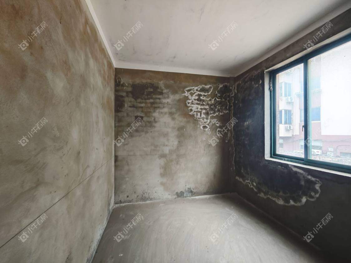 镇江芳草苑在售二手房源室内图_小牛看房