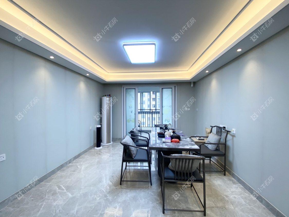 镇江中南君悦府中南一期在售二手房源室内图_小牛看房