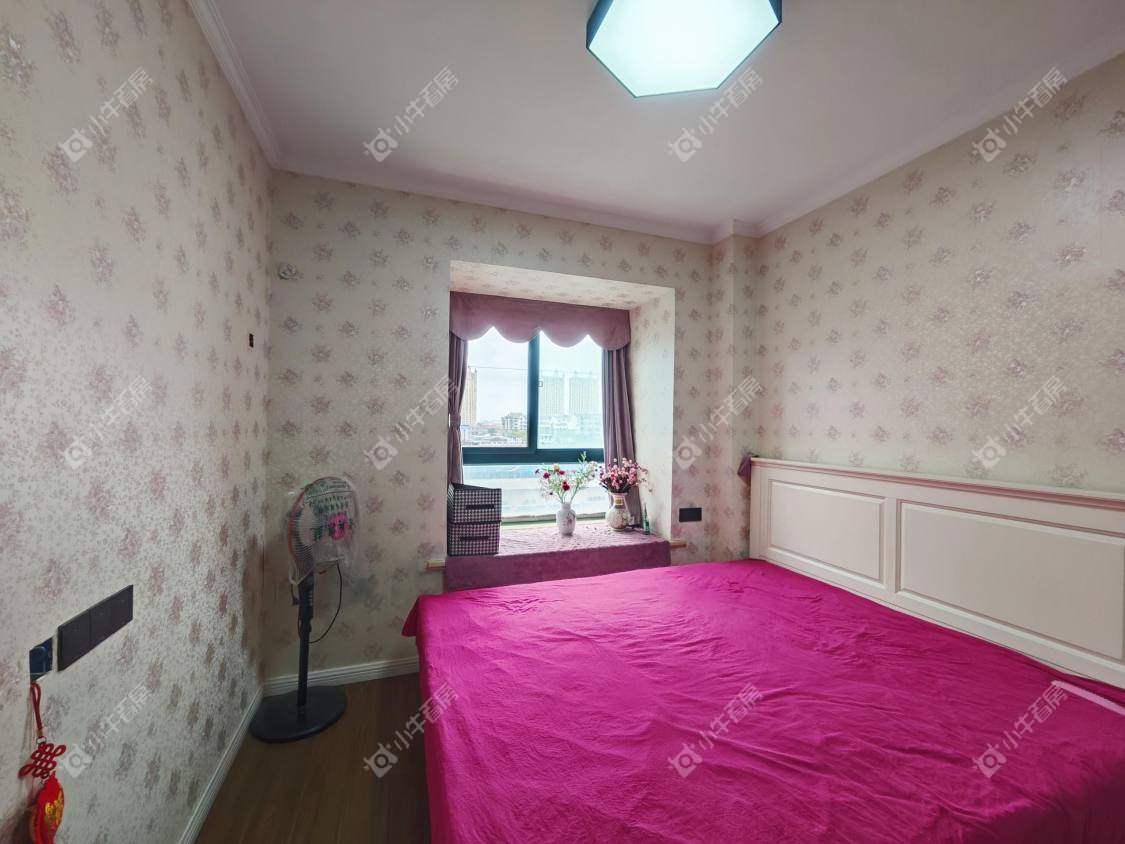 镇江东方盛世在售二手房源室内图_小牛看房