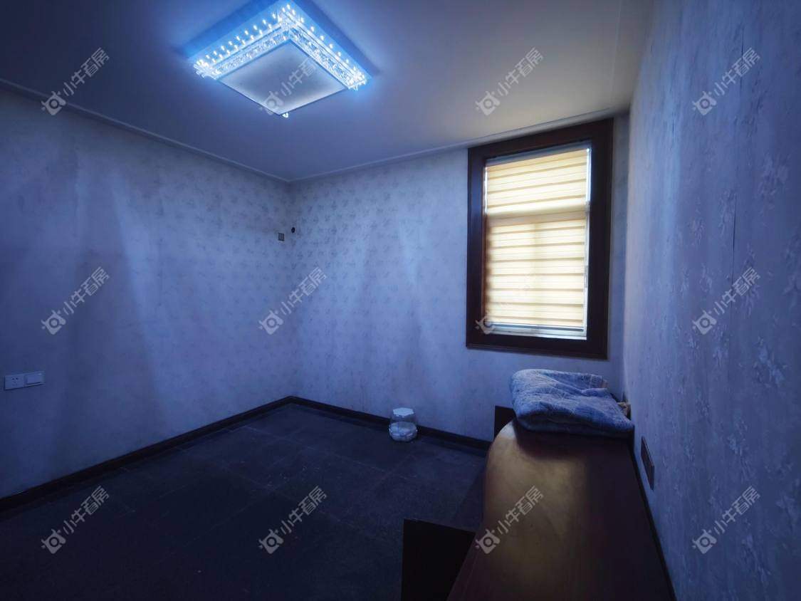 镇江香草新村在售二手房源室内图_小牛看房