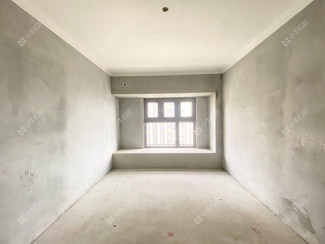 镇江碧桂园樾府在售二手房源室内图_小牛看房