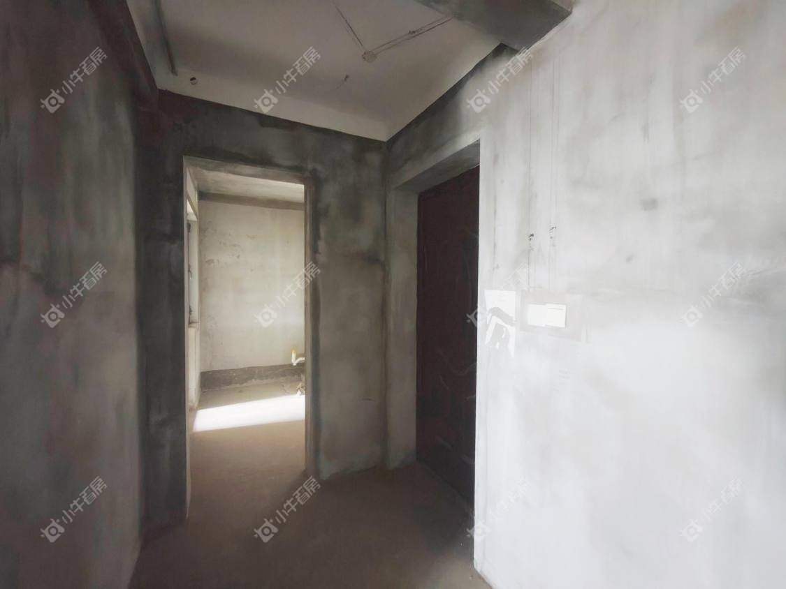 镇江荣城国际一期在售二手房源室内图_小牛看房