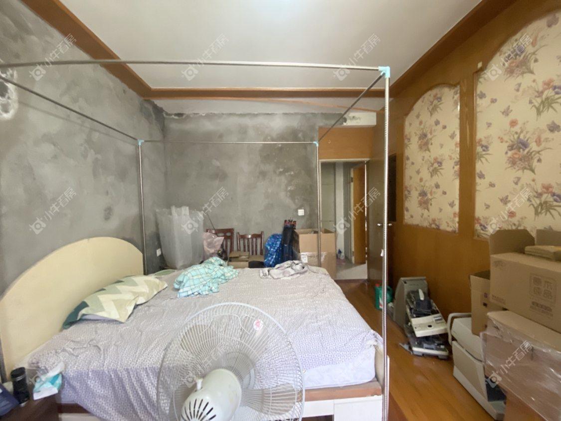 镇江华南新村在售二手房源室内图_小牛看房