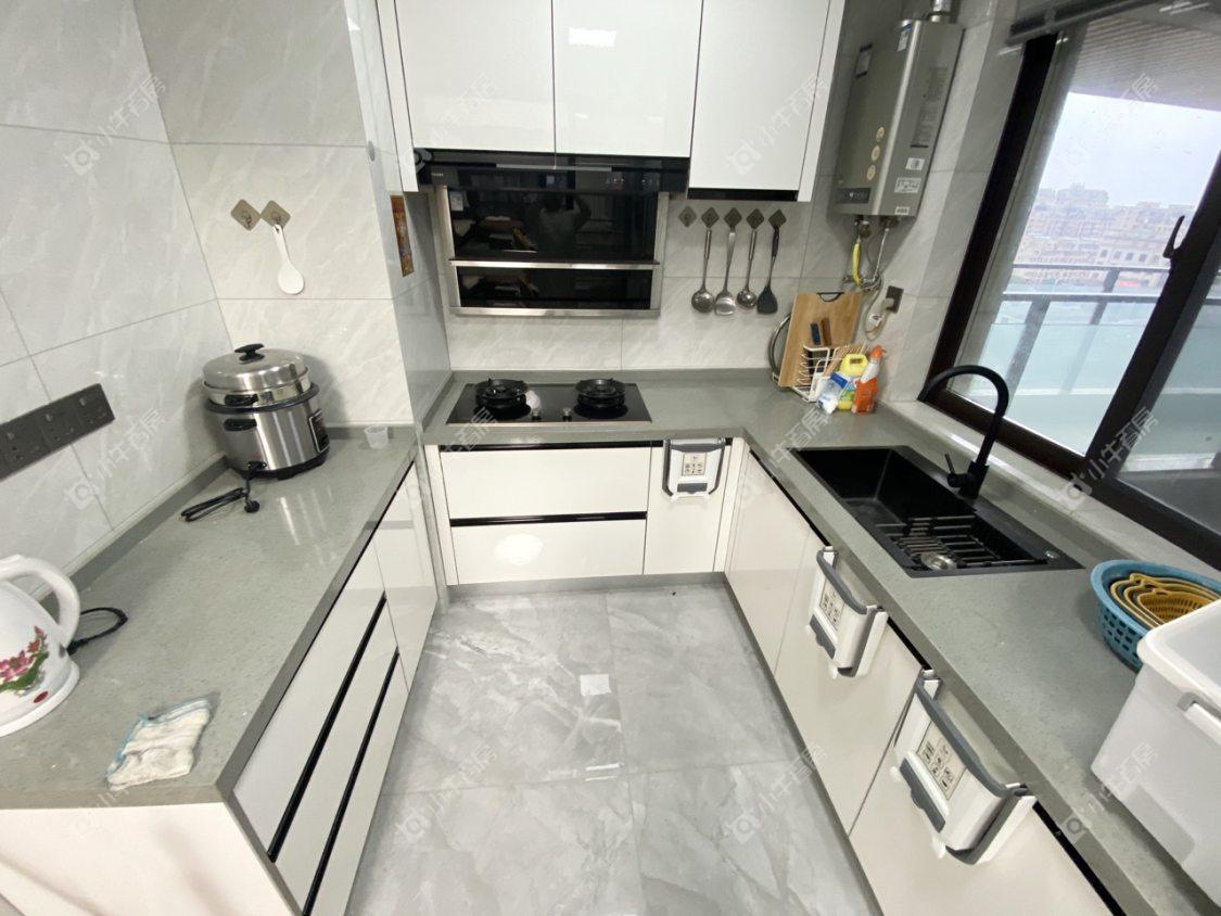 镇江凤凰郡在售二手房源室内图_小牛看房