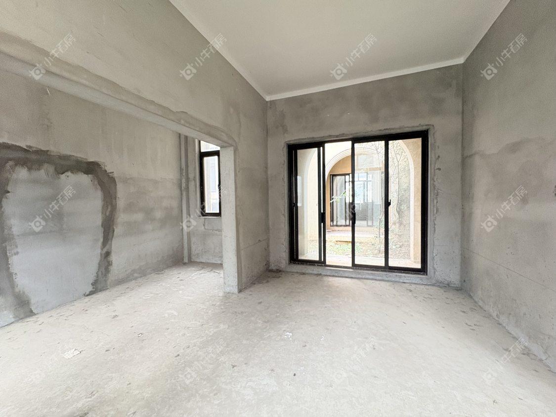 镇江天悦名城在售二手房源室内图_小牛看房