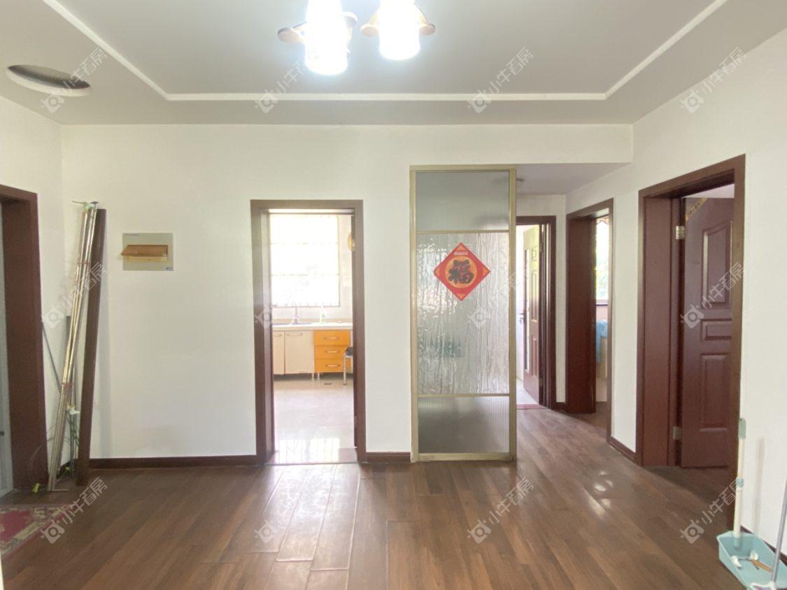 镇江江南嘉园在售二手房源室内图_小牛看房