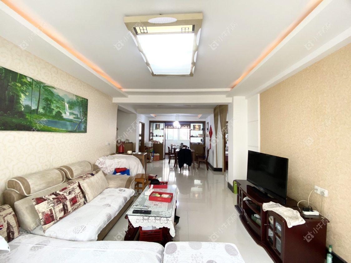 镇江乾泽园在售二手房源室内图_小牛看房