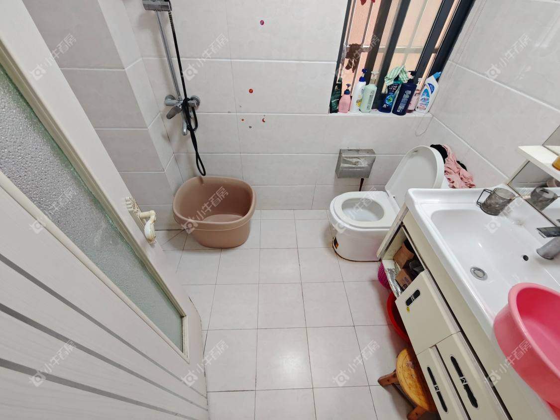 镇江华都锦城在售二手房源室内图_小牛看房