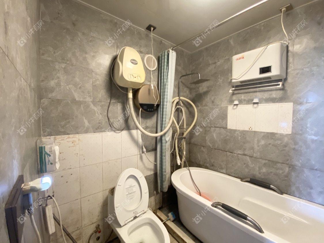 镇江华南新村在售二手房源室内图_小牛看房