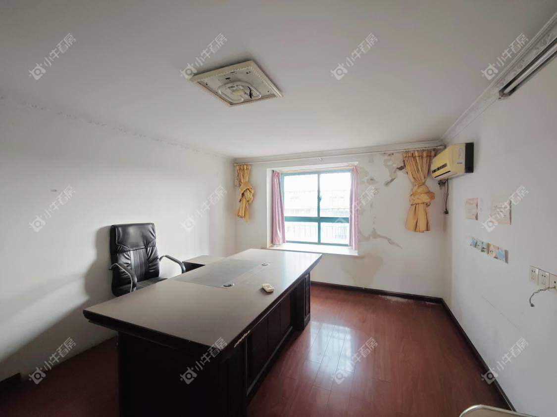 镇江曲园小区在售二手房源室内图_小牛看房