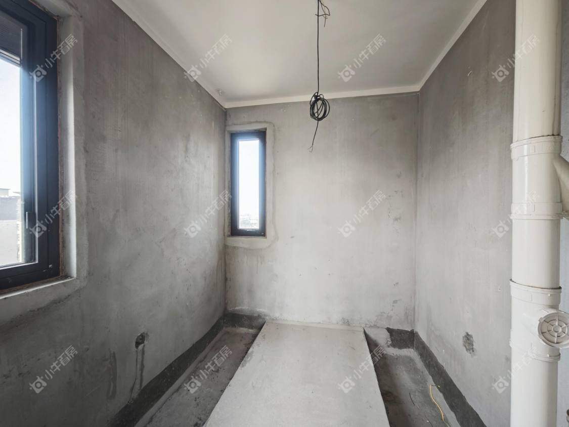 镇江红星天铂在售二手房源室内图_小牛看房