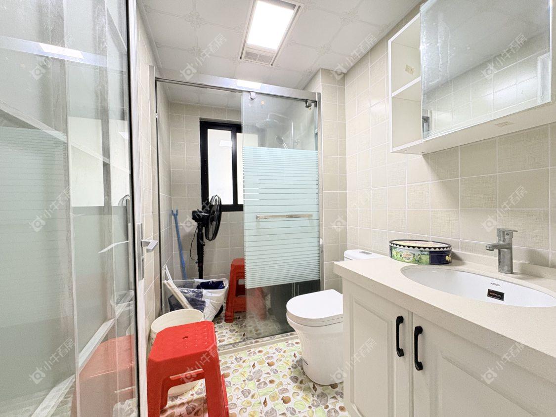 镇江吾悦华府金郡（丹阳）在售二手房源室内图_小牛看房