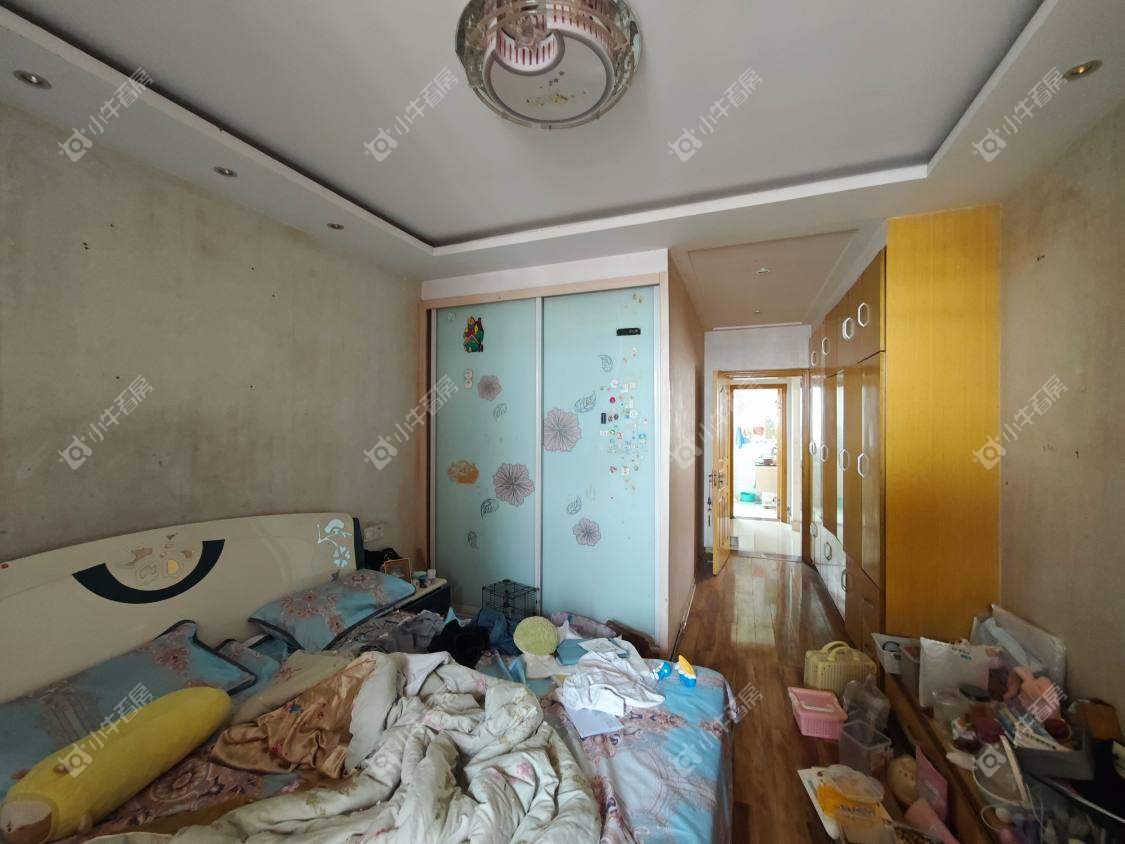 镇江东南新城在售二手房源室内图_小牛看房