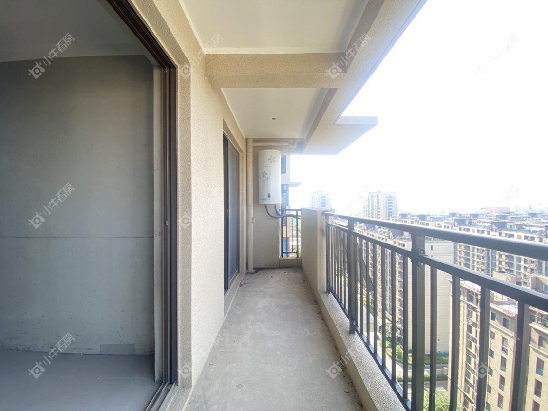 镇江碧桂园樾府在售二手房源室内图_小牛看房