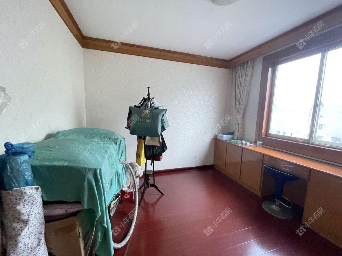 镇江凤凰新村在售二手房源室内图_小牛看房