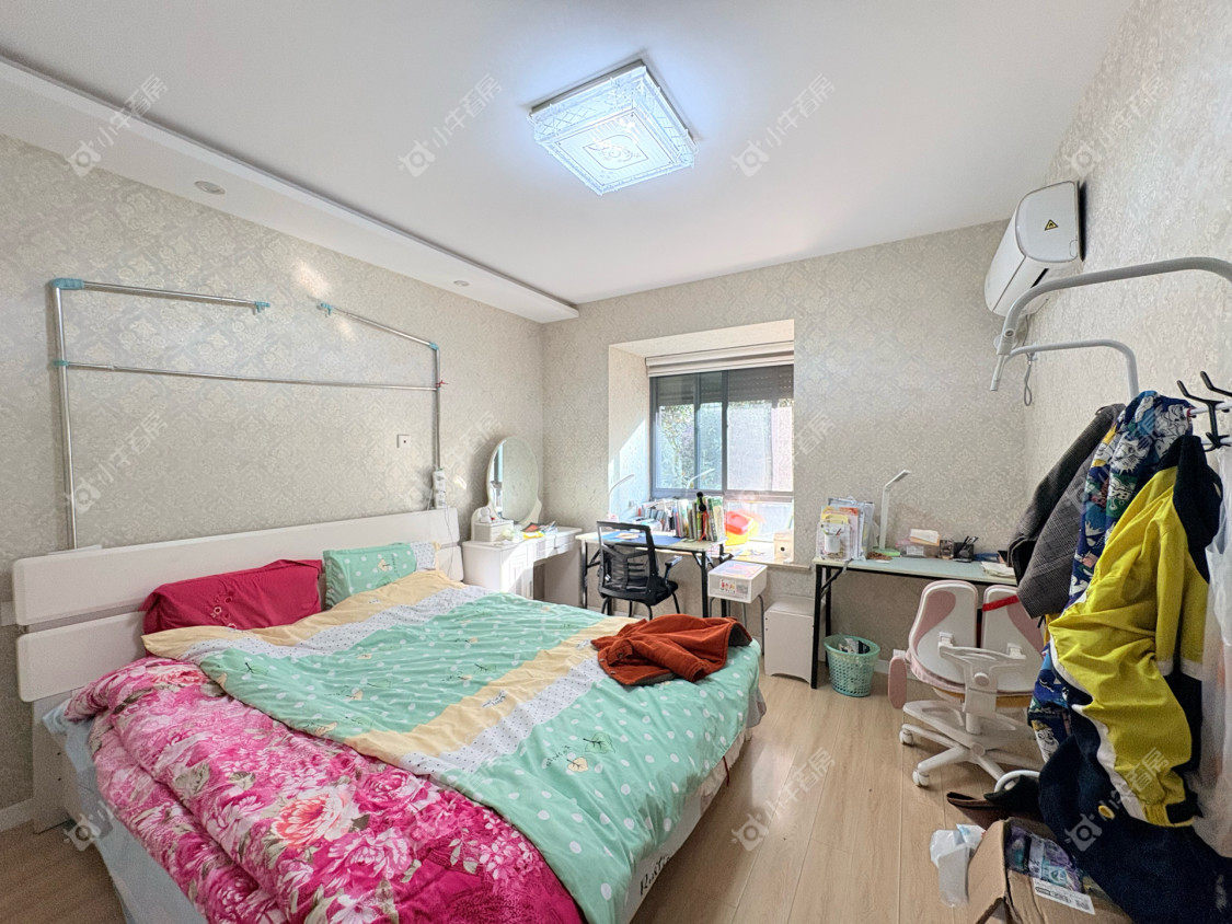 镇江华都锦城在售二手房源室内图_小牛看房