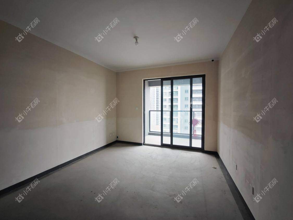 镇江中海时代都会在售二手房源室内图_小牛看房