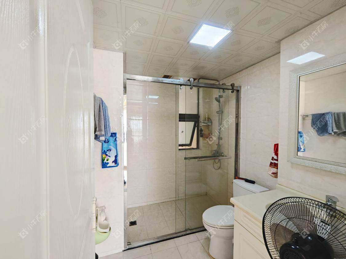 镇江华都锦城在售二手房源室内图_小牛看房