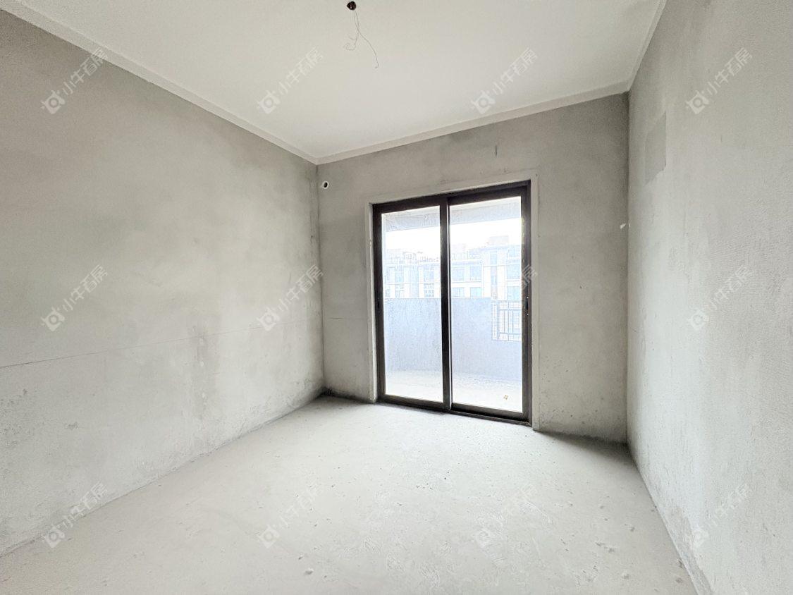 镇江碧桂园樾府在售二手房源室内图_小牛看房