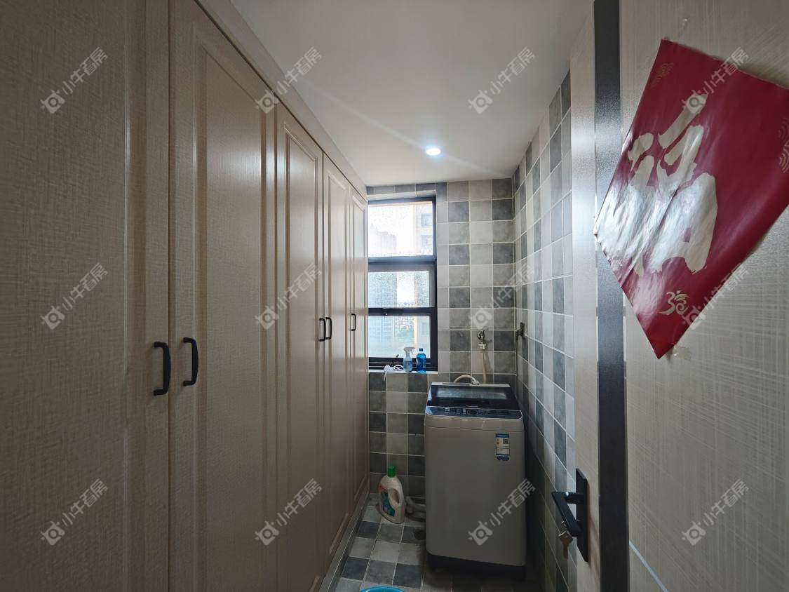 镇江荣城国际一期在售二手房源室内图_小牛看房