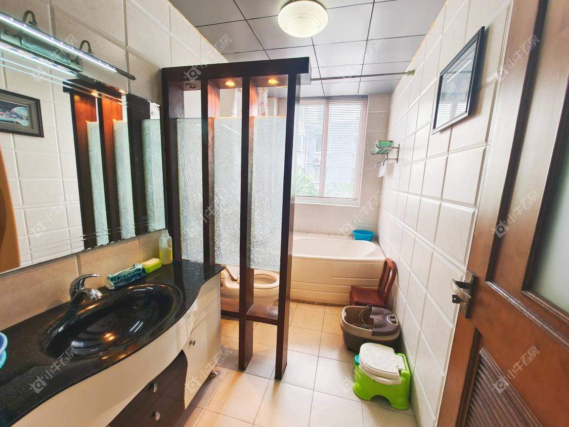 镇江新家园在售二手房源室内图_小牛看房