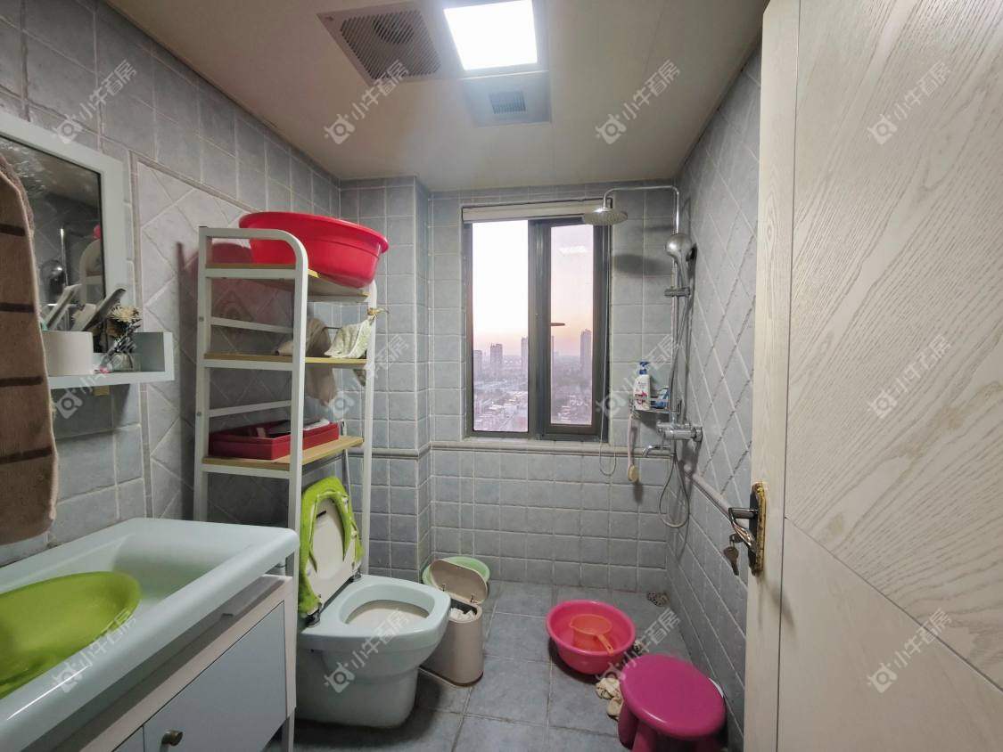 镇江金鼎城市花园在售二手房源室内图_小牛看房