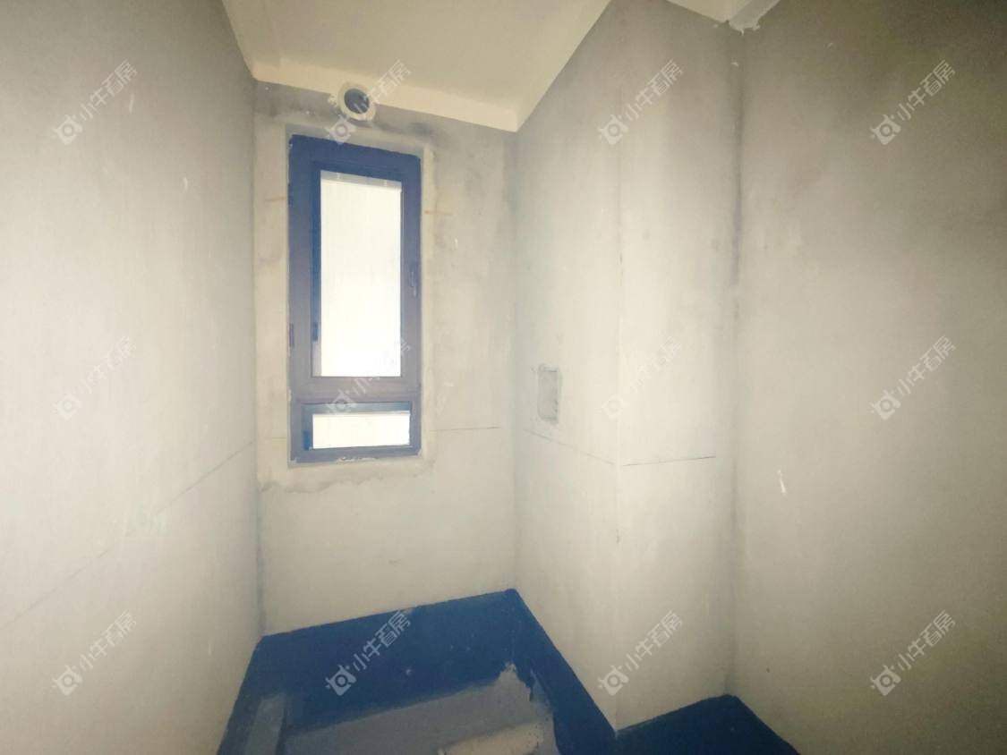 镇江碧桂园樾府在售二手房源室内图_小牛看房