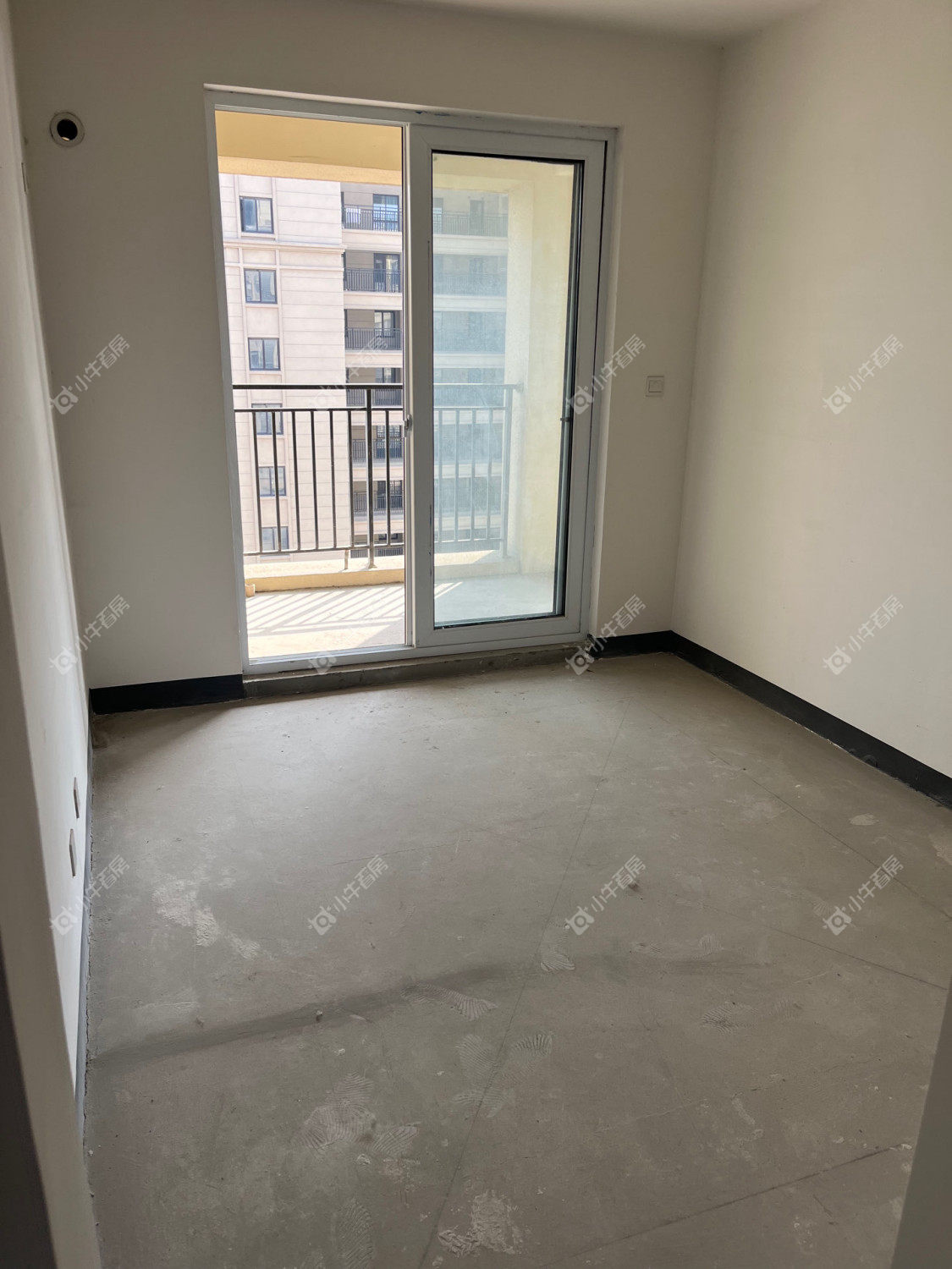 镇江中南君悦府中南一期在售二手房源室内图_小牛看房