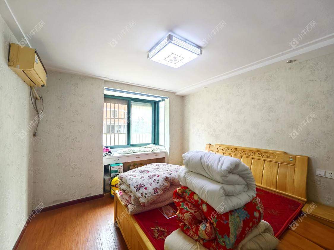 镇江欧洲城在售二手房源室内图_小牛看房