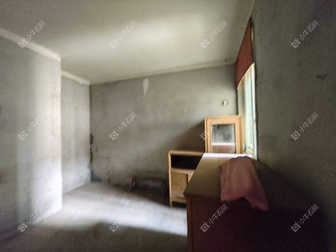 镇江惠和苑在售二手房源室内图_小牛看房