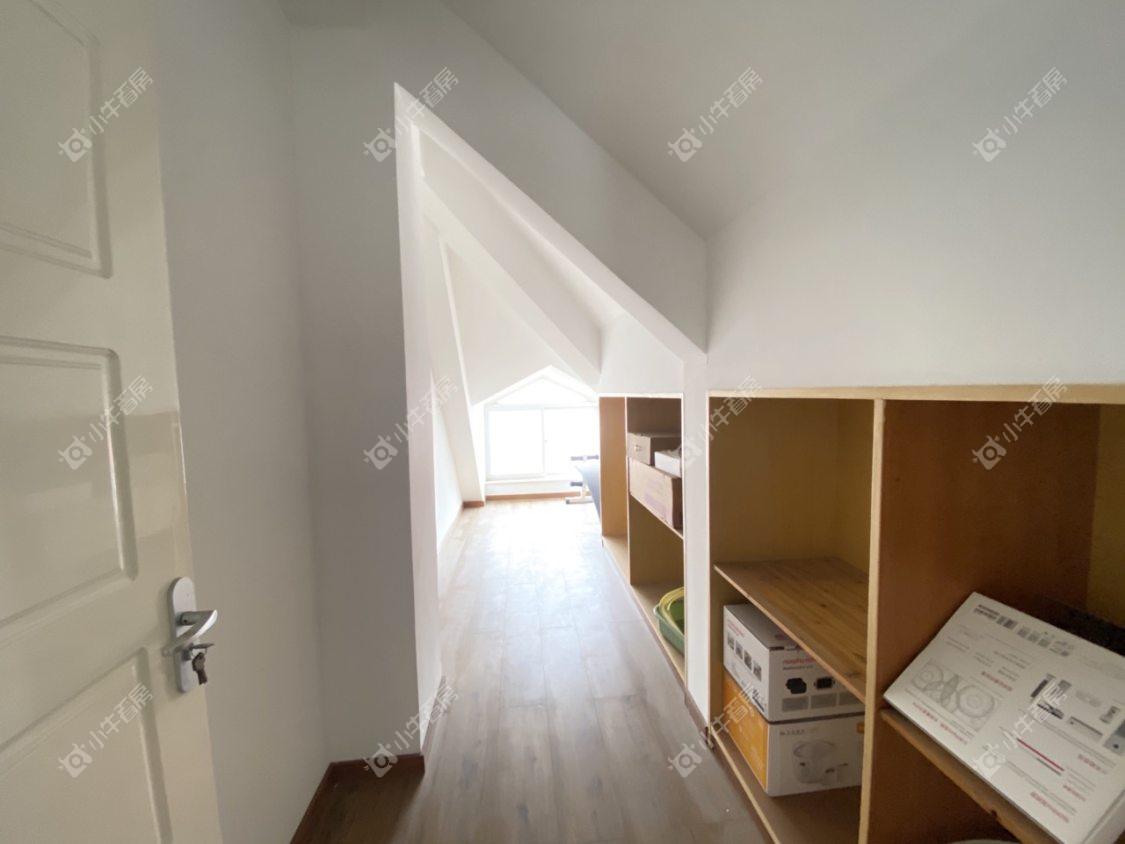 镇江凤翔花园在售二手房源室内图_小牛看房