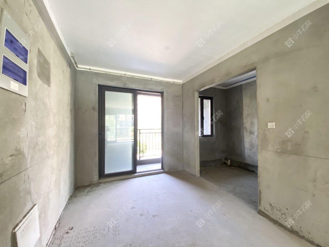 镇江凤熹台在售二手房源室内图_小牛看房