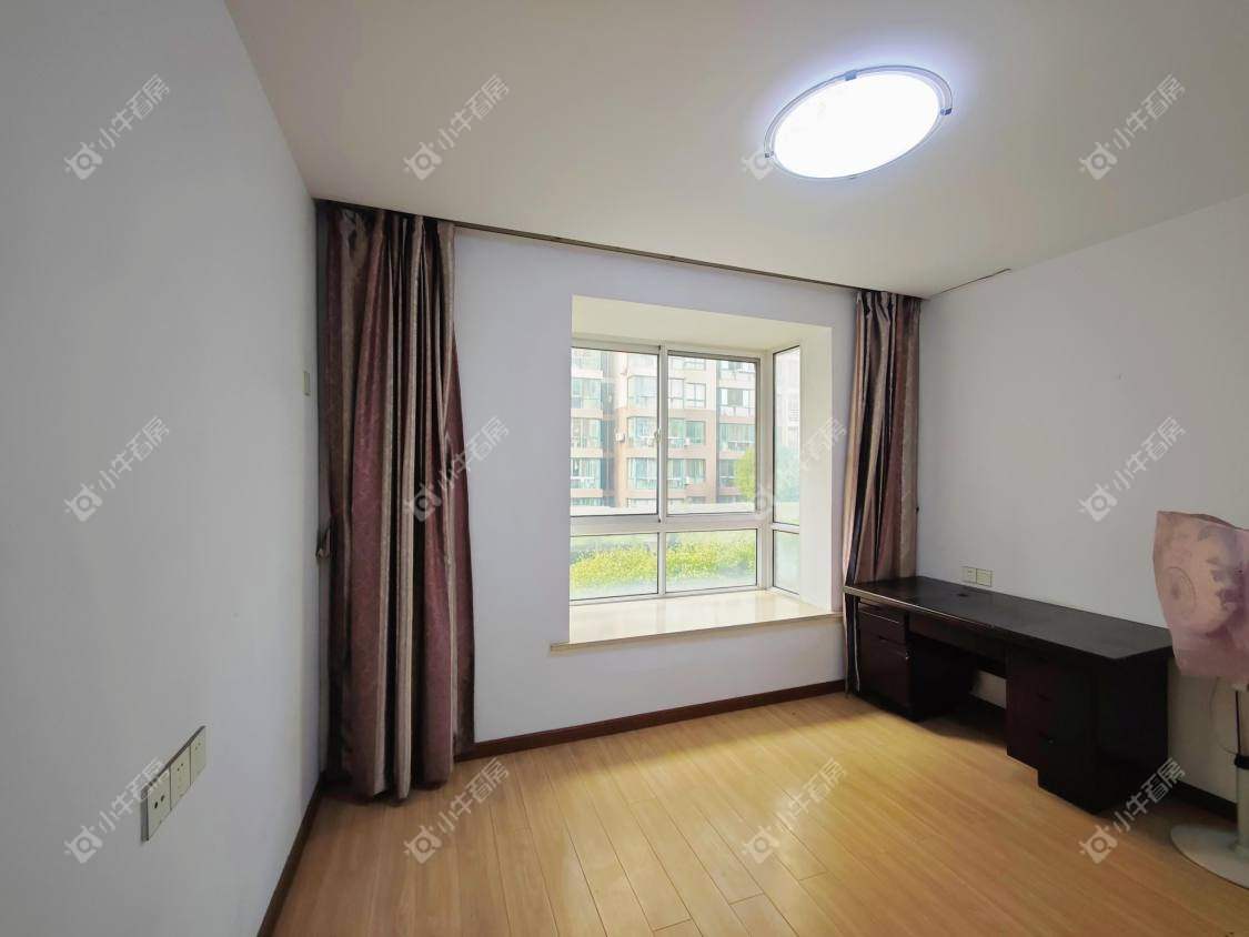 镇江城市绿洲在售二手房源室内图_小牛看房