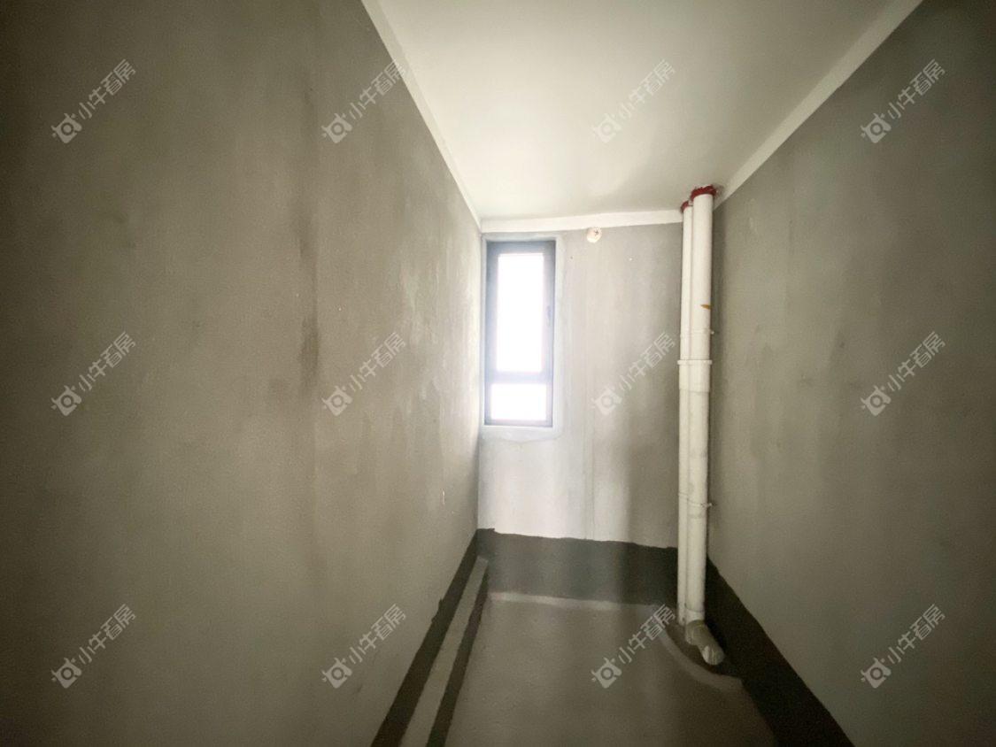 镇江凤熹台在售二手房源室内图_小牛看房