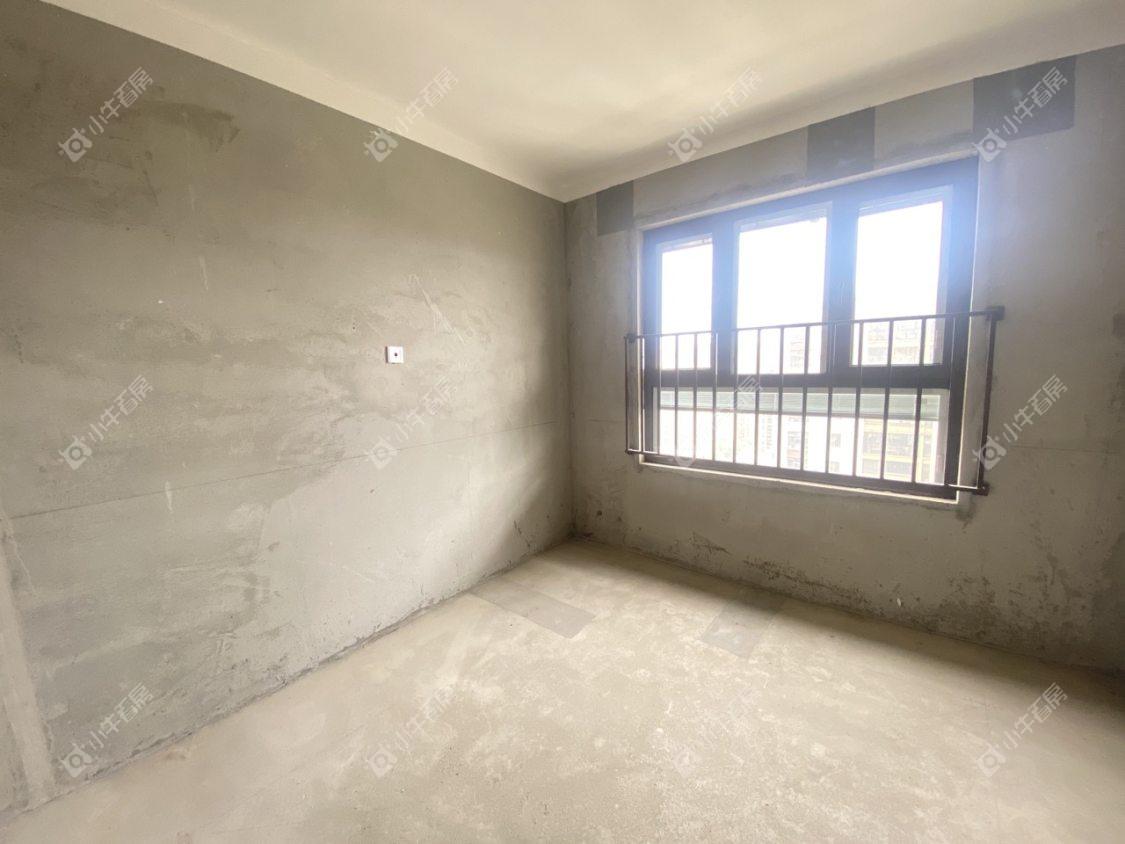 镇江华都翰林府在售二手房源室内图_小牛看房