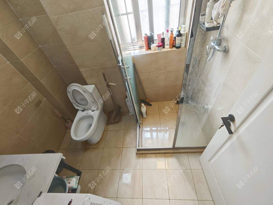 镇江百合苑在售二手房源室内图_小牛看房