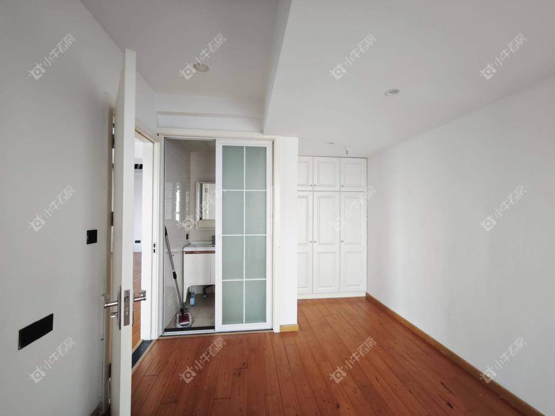 镇江吾悦广场（丹阳）在售二手房源室内图_小牛看房