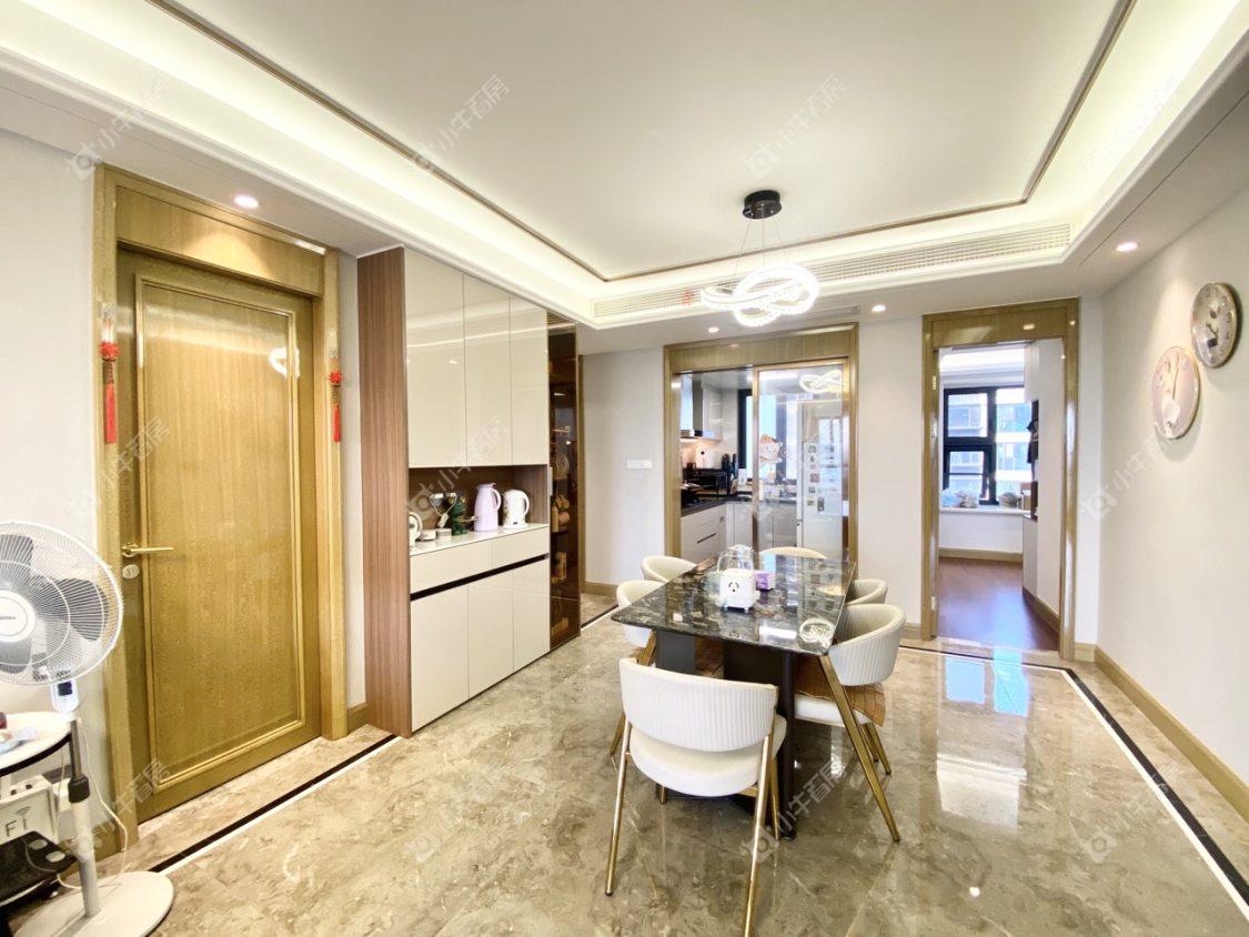 镇江红星天铂在售二手房源_小牛看房