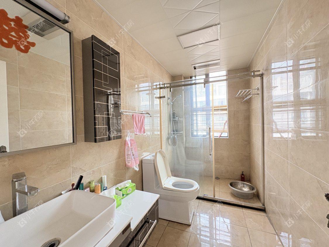 镇江天波城在售二手房源室内图_小牛看房