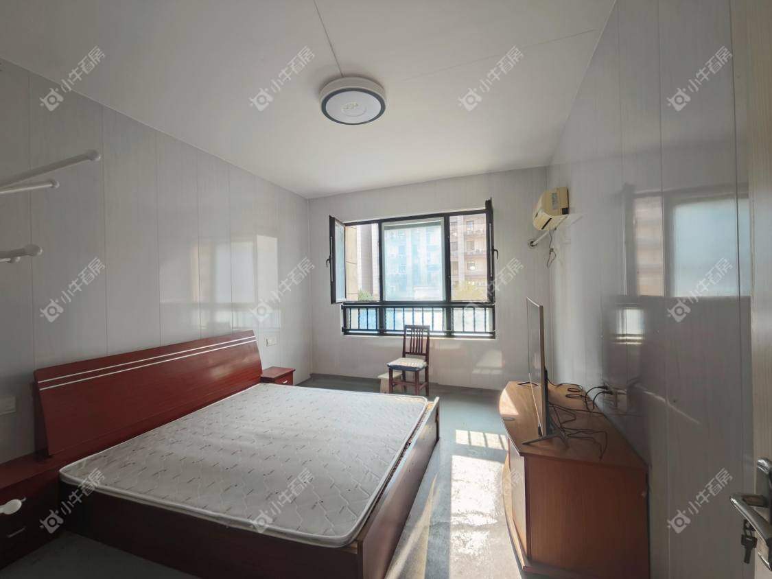 镇江凤凰郡在售二手房源室内图_小牛看房