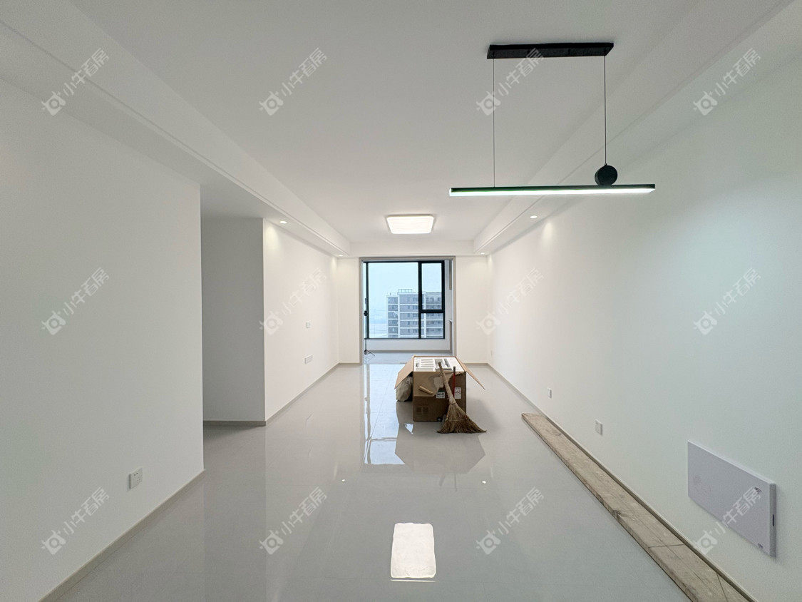 镇江融创华南映在售二手房源_小牛看房