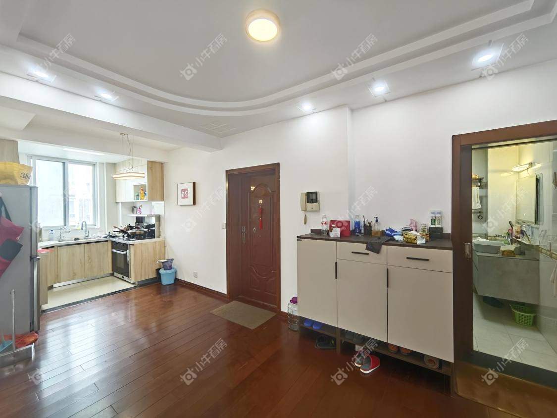 镇江江南嘉园在售二手房源室内图_小牛看房