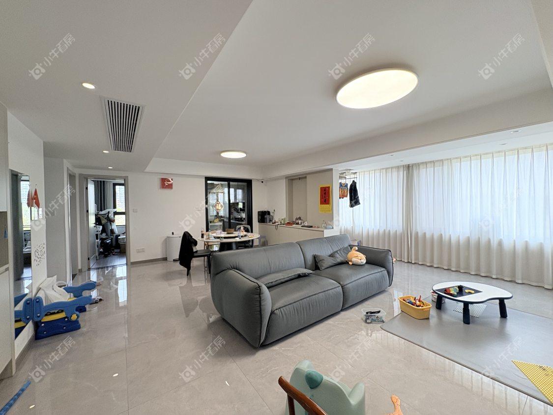 镇江大亚第一城在售二手房源室内图_小牛看房