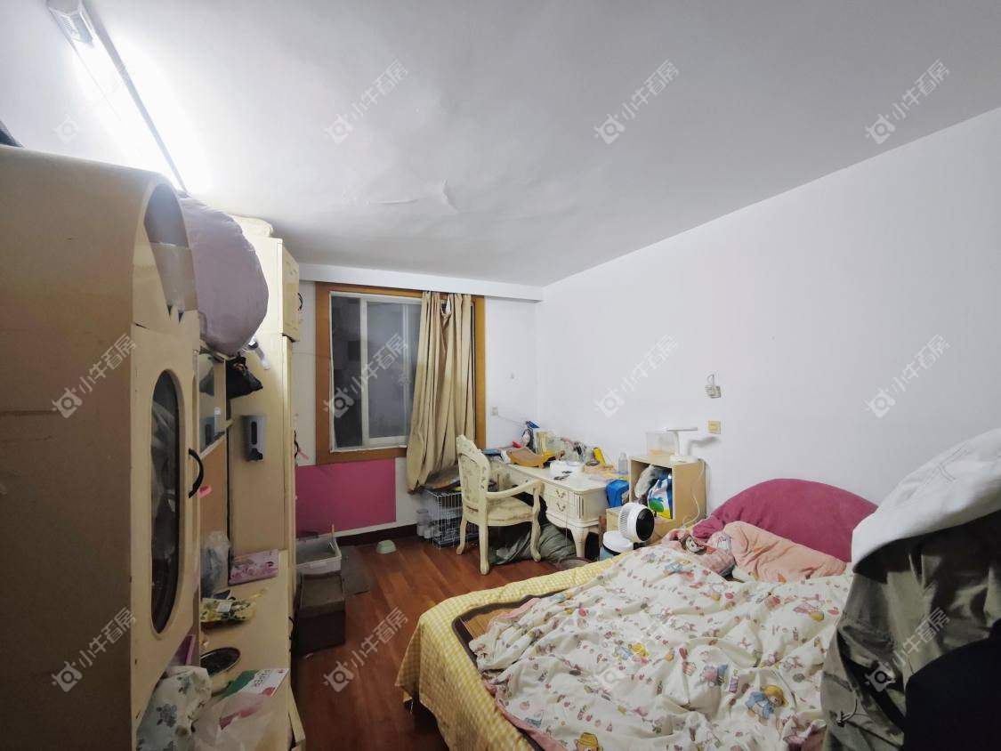 镇江凤美新村在售二手房源室内图_小牛看房