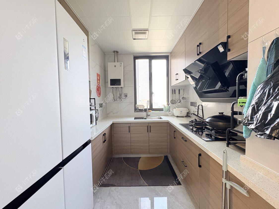 镇江碧桂园樾府在售二手房源室内图_小牛看房