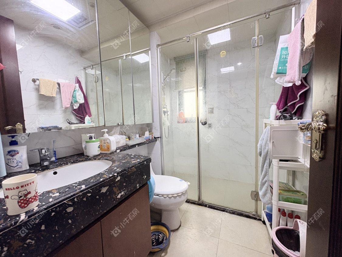 镇江恒大城在售二手房源室内图_小牛看房