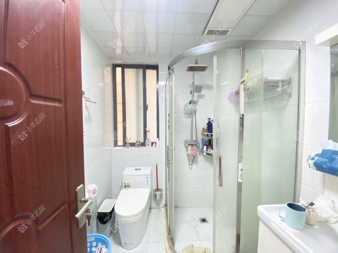 镇江华都锦城在售二手房源室内图_小牛看房